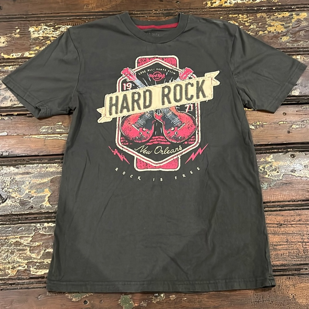 MEN'S TWIN GUITAR APPLIQUE TEE SIZE SMALL